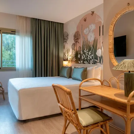 Hoteliere Chambord Au Coeur De - Entierement Renovee Apartmanhotel Menton