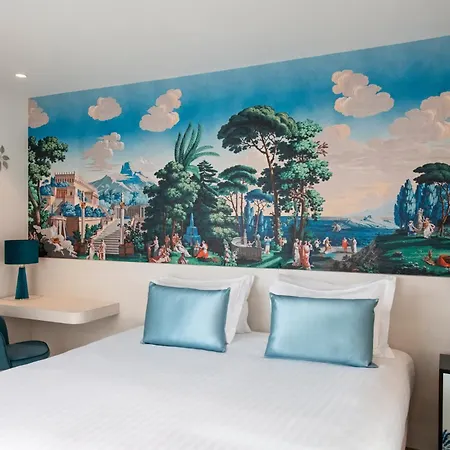 Hoteliere Chambord Au Coeur De - Entierement Renovee