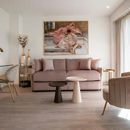 Hoteliere Chambord Au Coeur De - Entierement Renovee Menton