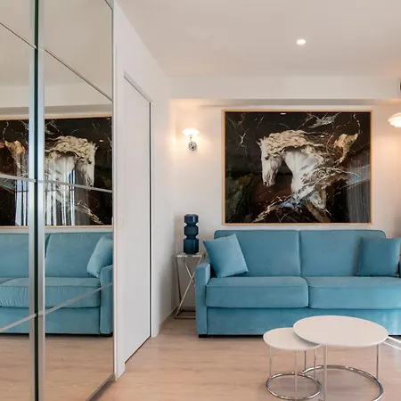 Hoteliere Chambord Au Coeur De - Entierement Renovee 3*