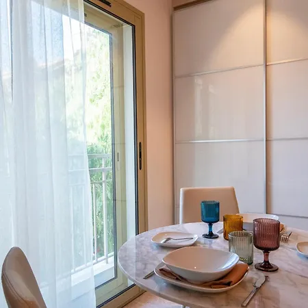 Résidence Hôtelière Chambord Au Coeur De - Entièrement Rénovée Apartahotel Menton