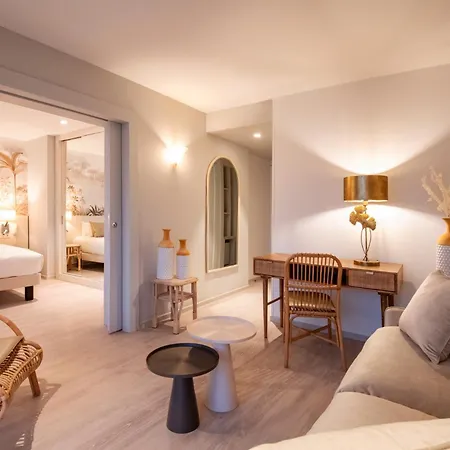 Hoteliere Chambord Au Coeur De - Entierement Renovee Lejlighedshotel