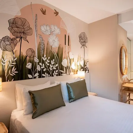 Hoteliere Chambord Au Coeur De - Entierement Renovee Menton