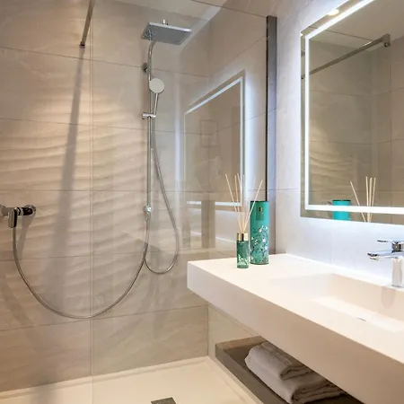 Résidence Hôtelière Chambord Au Coeur De - Entièrement Rénovée Apart-hotel 3*