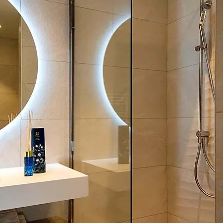 Résidence Hôtelière Chambord Au Coeur De - Entièrement Rénovée 3*