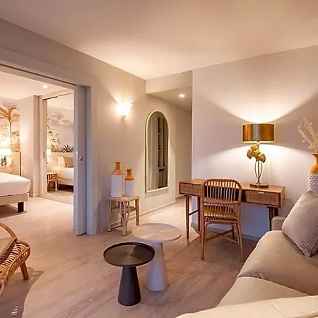 Résidence Hôtelière Chambord Au Coeur De - Entièrement Rénovée 3*