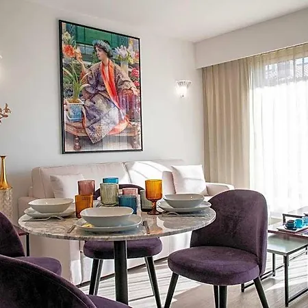 Résidence Hôtelière Chambord Au Coeur De - Entièrement Rénovée 3*