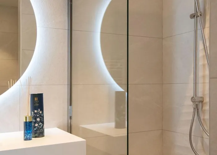 Résidence Hôtelière Chambord Au Coeur De - Entièrement Rénovée 3*