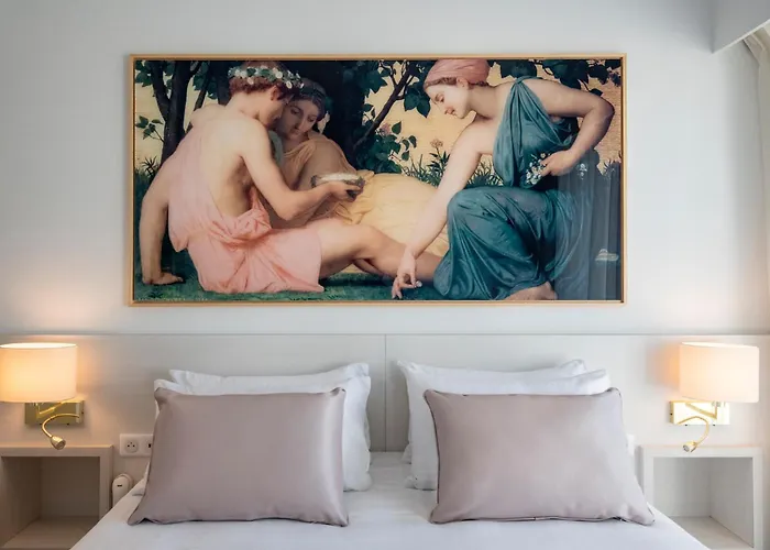 Appart hôtel Résidence Hôtelière Chambord Au Coeur De - Entièrement Rénovée 3*