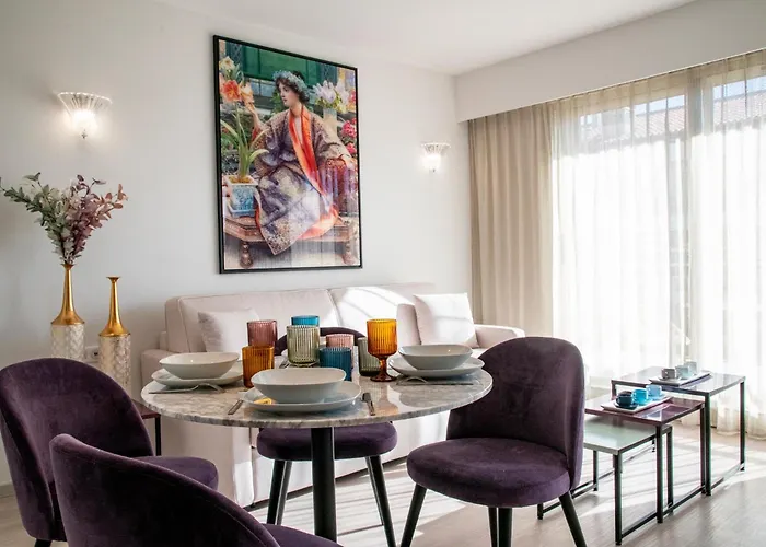 Lejlighedshotel Hoteliere Chambord Au Coeur De - Entierement Renovee