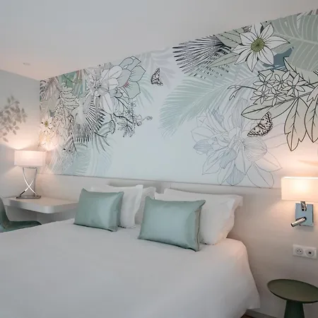 Appart hôtel Hoteliere Chambord Au Coeur De - Entierement Renovee Menton